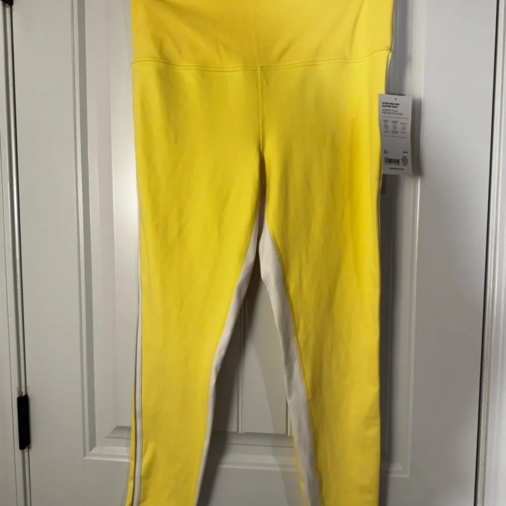 Athleta Vibrant Yellow & White Ultra High Rise Elation Tight NWT